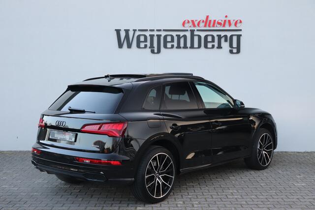 Audi Q5 55 TFSI e Quattro (2x) S-line Matrix Pano Trekhaak