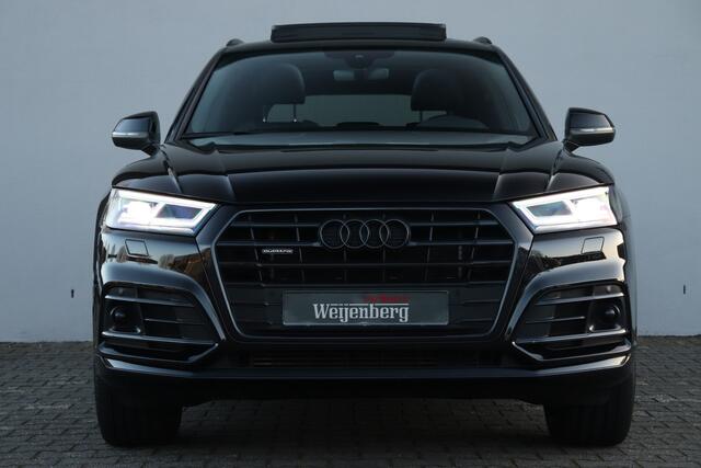 Audi Q5 55 TFSI e Quattro (2x) S-line Matrix Pano Trekhaak