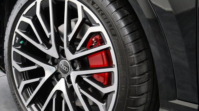 Audi Q5 2.0 TFSI e-hybrid quattro S edition Competition | Massage | Panoramadak | Stoelventilatie | Bijrijdersdisplay