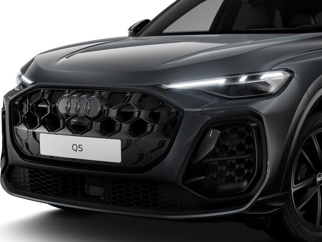 Audi Q5 S edition Competition e-hybrid 367 PK | Panoramadak | Luchtvering | Stoelen voor elektrisch | Techniekpakket plus | Keyless | Leder | Bijrijdersscherm