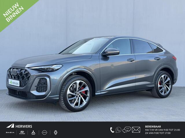 Audi Q5 Sportback 2.0 TFSI e-hybrid quattro S edition Competition / 367 Pk / Nieuw / MY 26 / Fabrieksgarantie t/m 02-2030 & 100.000km / Adaptieve Cruise / Dodehoek / Lederen Bekleding S & Alcantara / Elektr. Stoelen / Elektr. Achterklep / Clima / Audi Sport wiel