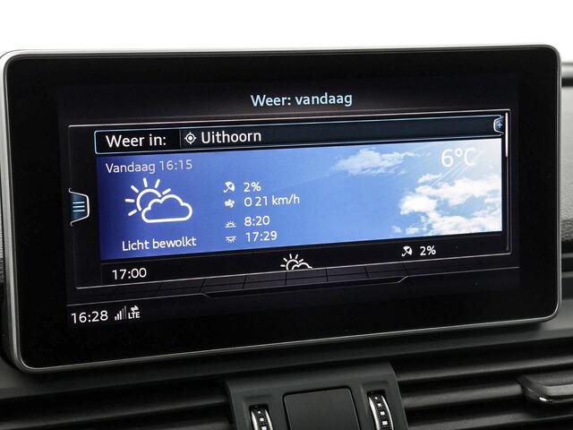 Audi Q5 55 TFSIe 367pk S-tronic Quattro Competition · Panoramadak · S-line · Elek. Trekhaak · Luchtvering · Apple/Android Car Play · Camera · 19'' Inch ·