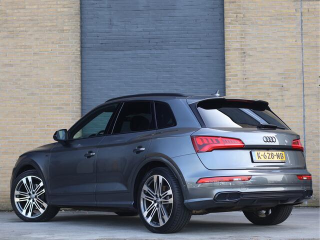 Audi Q5 3.0 TFSI SQ5 quattro S-line Plus | Luchtvering | Pano | Matrix | 21" Audi Sport | ACC | B&O | HUD | 360° | Haak |