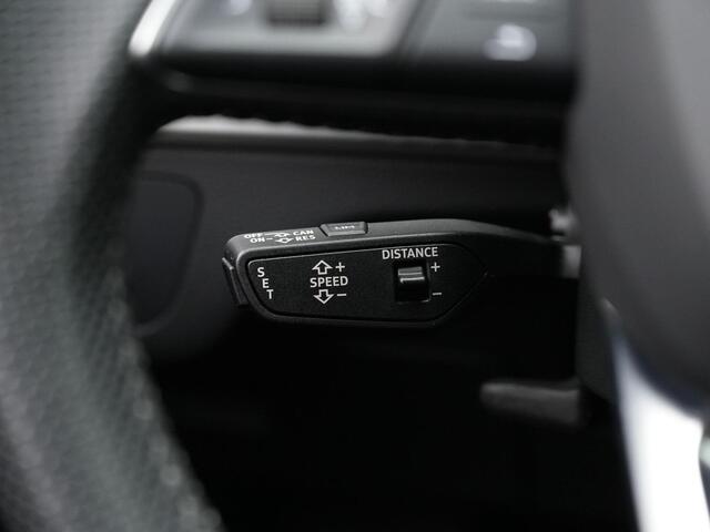 Audi Q5 55 TFSI e Quattro Competition / S-Line | Panoramadak | Trekhaak | Matrix LED | Leder/alcantara | Elektr. verstelbare stoelen