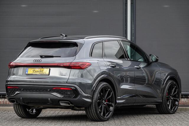 Audi Q5 e-hybrid 367Pk | Quattro | Plug In Hybride | S-Line | MMI Bijrijdersdisplay | Tech Plus | Luchtvering | 360° Camera | Trekhaak | 22'' | Daytona Grey