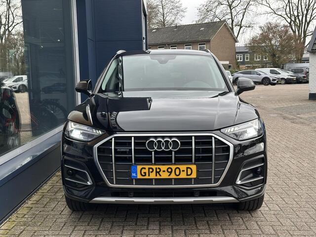 Audi Q5 50 TFSI e Advanced edition | Automaat | Wegklapbare Trekhaak | Stoelverwarming | Adaptive Cruise Control | Sfeerverlichting | Apple Carplay | Android Auto | Parkeer Camera | Elektrisch inklapbare spiegels | Elektrische achterklep |