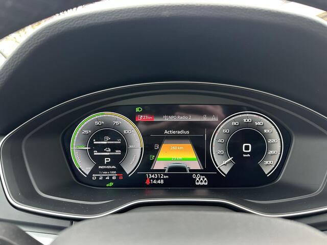 Audi Q5 50 TFSI e Advanced edition | Automaat | Wegklapbare Trekhaak | Stoelverwarming | Adaptive Cruise Control | Sfeerverlichting | Apple Carplay | Android Auto | Parkeer Camera | Elektrisch inklapbare spiegels | Elektrische achterklep |