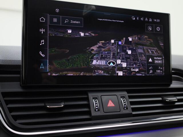 Audi Q5 55 TFSIe 270kW/367PK quattro S Line · Panoramadak · Apple/Android Car Play · Camera · Leder/Alcantara · Drive select