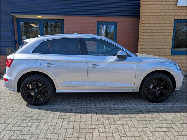 Audi Q5 50TFSIe quattro S edition, Trekhaak, Stoelverw,Camera, Navi