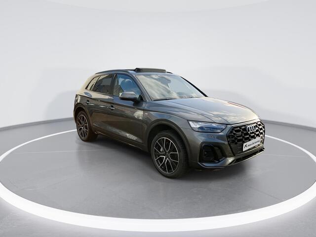 Audi Q5 50 TFSIe 220kW/299PK S Line · Panoramadak · Trekhaak · Camera · Adaptive Cruise Control · Apple/Android Car Play · Leder/Alcantara · Garantie t/m 07-06-2026