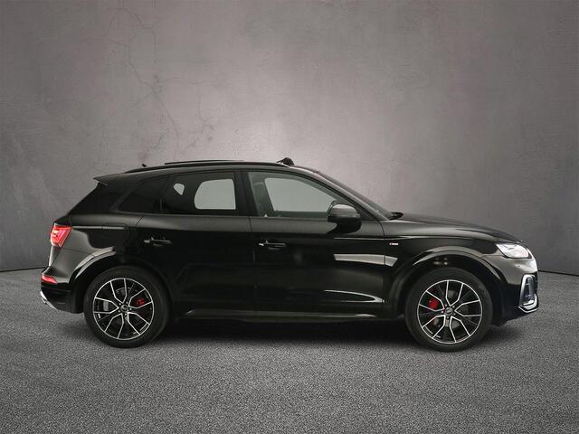 Audi Q5 50 TFSI e S edition | Trekhaak | Panoramadak | Navigatie | Achteruitrijcamera | Elektrische achterklep | Bang & Olufsen audio