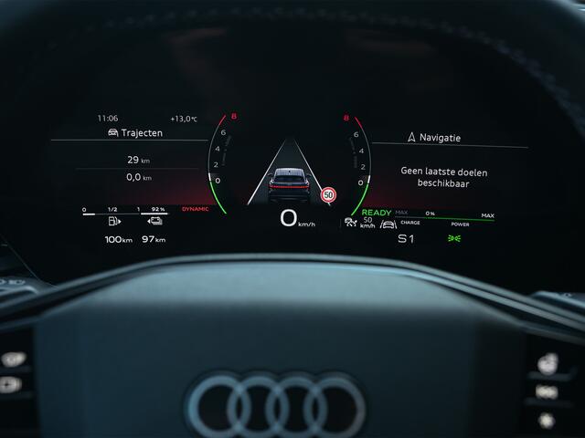 Audi Q5 Sportback 2.0 TFSI e-hybrid quattro S edition Competition 367pk | Stoel massage | Tech pro | Luchtvering | 5jaar fabrieksgarantie | Trekhaak | B&O sound | Head-up | Adaptive cruise | 360 camera | Memory seats | Passagiers display