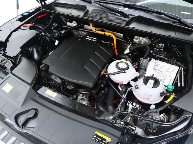 Audi Q5 50 TFSI e quattro | Panoramadak | Leder | Adaptive Cruise | Camera | Virtual | Dodehoek | DAB | Carplay