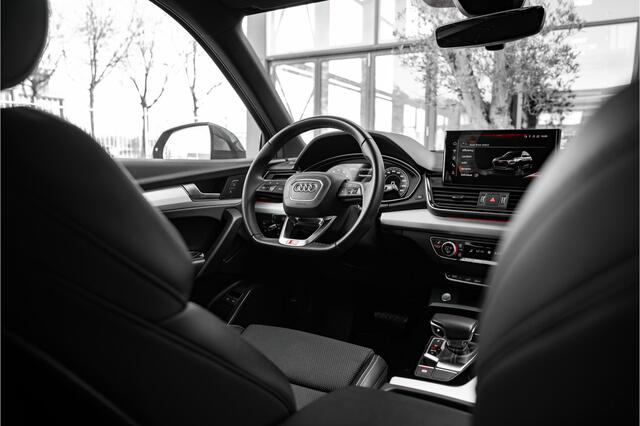 Audi Q5 Sportback 50 TFSI e S edition | Keyless | Optiekpakket zwart plus | Parkeerhulp plus | 20" | Ambienteverlichting plus