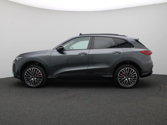 Audi Q5 2.0 TFSI e-hybrid quattro S edition Competition Pano-Schuifdak, Trekhaak, S-Line, Memorystoel, 21" LM Velgen, Side Assist, Keyless, Elektr. Achterklep, Head-Up Display