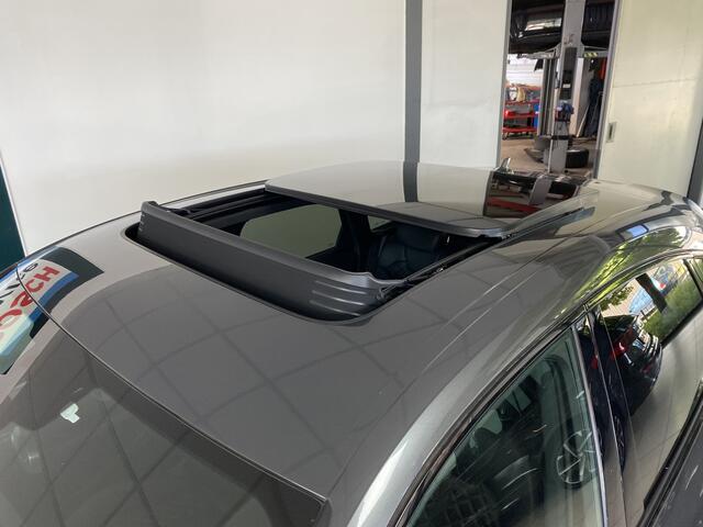 Audi Q5 Sportback 55 TFSI e S edition Quattro 270 KW Panodak / Luchtvering /Luxe leer / sfeerverlichting