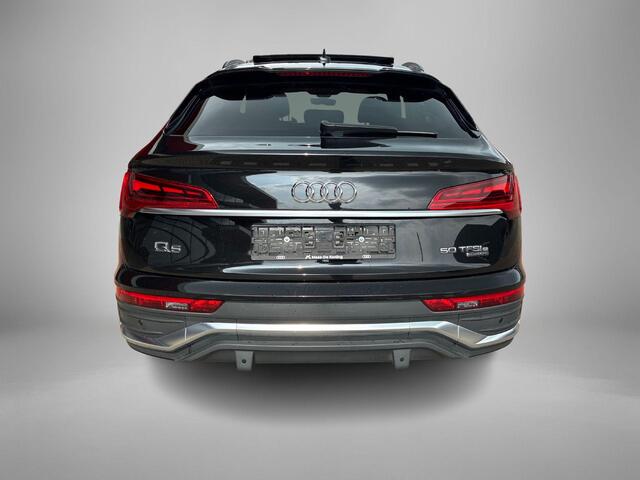 Audi Q5 Sportback 50 TFSIe 299pk S-tronic S edition · Camera · Panoramadak · Apple/Android Car Play · Navigatie · Elek. Achterklep · Stoelverwarming ·