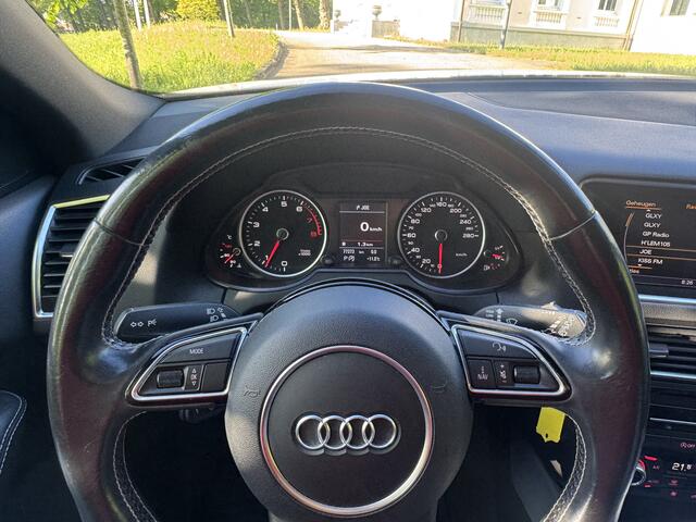 Audi Q5 2.0 TFSI AUT S-LINE, PANO, LEDER Adrenalin Sport