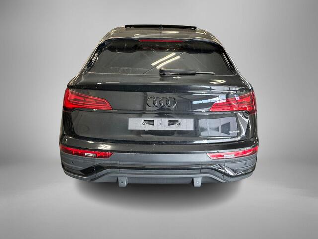Audi Q5 Sportback 50 TFSIe 299pk S-tronic S edition Competition · Panoramadak · Leder Nappa · 360 Camera · Elek. Voorstoelen · Keyless · Dodehoek Detectie · 20'' Inch ·