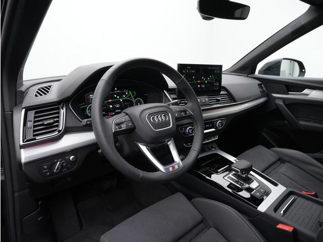 Audi Q5 Sportback 55 TFSI e Quattro S edition Competition / S-Line | Panoramadak | Trekhaak | Luchtvering | Head-up display | Matrix LED | Bang & Olufsen | Leder/alcantara