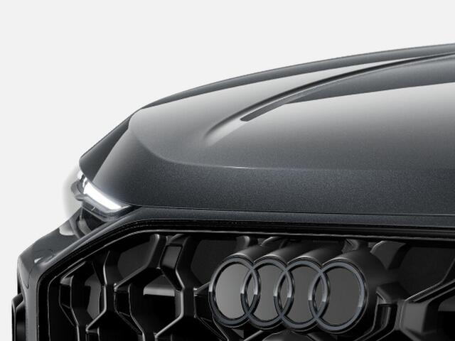 Audi Q5 2.0 TFSI e-hybrid quattro S edition 299 PK · Glazen panoramadak · Tech plus · Trekhaak elek. wegklapbaar