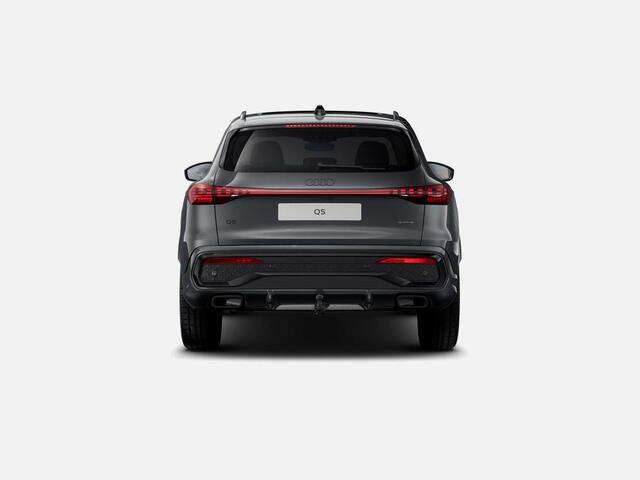 Audi Q5 e-hybrid quattro S edition Competition 367 PK · Stoelventilatie · B&O Premium 3D · Glazen panoramadak · Geheugenpakket