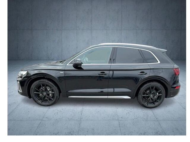 Audi Q5 55 TFSI e S edition Competition SLine|367PK|Headup|Luchtvering