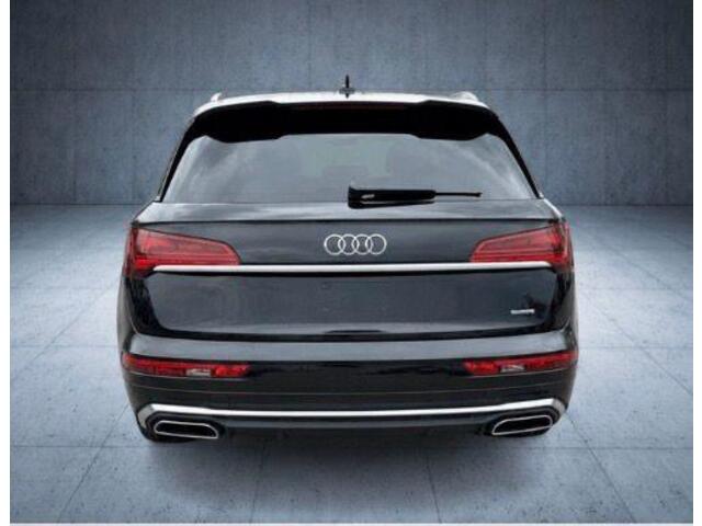 Audi Q5 55 TFSI e S edition Competition SLine|367PK|Headup|Luchtvering