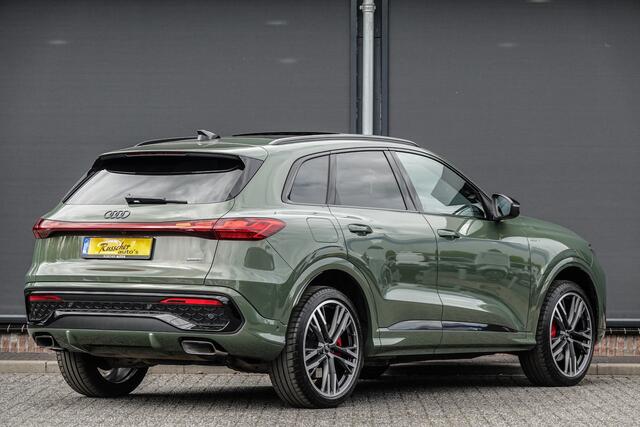 Audi Q5 e-hybrid 367Pk | Quattro | S-Line | MMI Bijrijdersdisplay | Tech Pro Pakket | Panoramadak | 360° Camera | 21'' | District Green