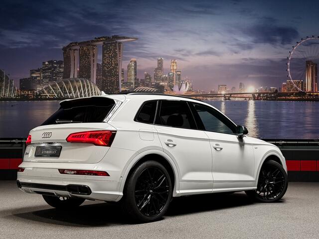 Audi Q5 3.0 TFSI SQ5 quattro Trekhaak|Luchtvering|RS-Stoelen|Panorama|360|Sfeer