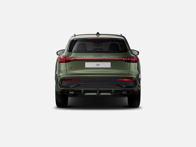 Audi Q5 2.0 TFSI e-hybrid quattro S edition Competition 367 PK · Trekhaak elek. wegklapbaar · Winterpakket · Camera met dashcam