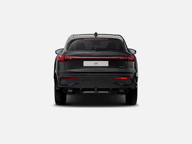 Audi Q5 Sportback 2.0 TFSI e-hybrid quattro S edition 299 PK · Glazen panoramadak · Tech plus · Trekhaak elek. wegklapbaar