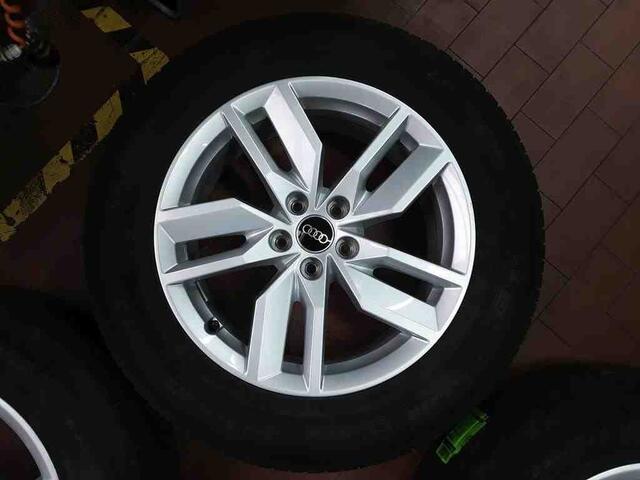 Audi Q5 50 TFSI e 299pk PHEV Pro Line / Trekhaak 2000kg / Stoelverwarming / Navigatie