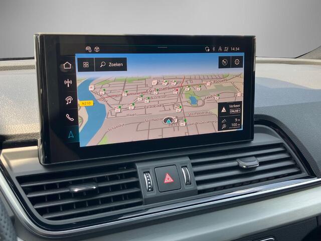 Audi Q5 50 TFSIe 220kW/299PK S edition Competition · Trekhaak · Drive select · Luchtvering · Camera + Parkeersensoren · Garantie t/m 09-10-2028 of 100000km.