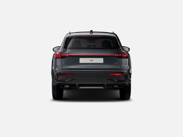 Audi Q5 2.0 TFSI e-hybrid quattro S edition 299 PK · Tech plus · Glazen panoramadak · Exterieurpakket zwart