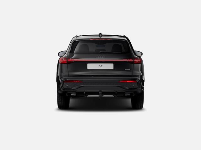 Audi Q5 2.0 TFSI e-hybrid quattro S edition Competition · Tech pro · Glazen panoramadak · B&O premium 3D