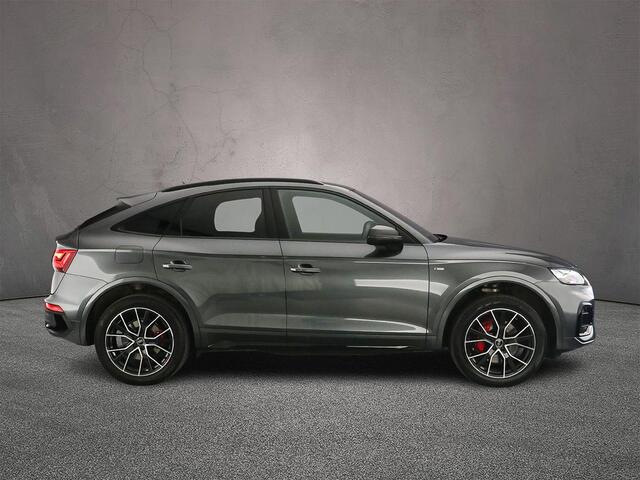 Audi Q5 Sportback 50 TFSI e S edition Competition | Trekhaak | Adaptieve Cruise | Camera | Matrix Led | Apple/Android Play | Tour pakket |