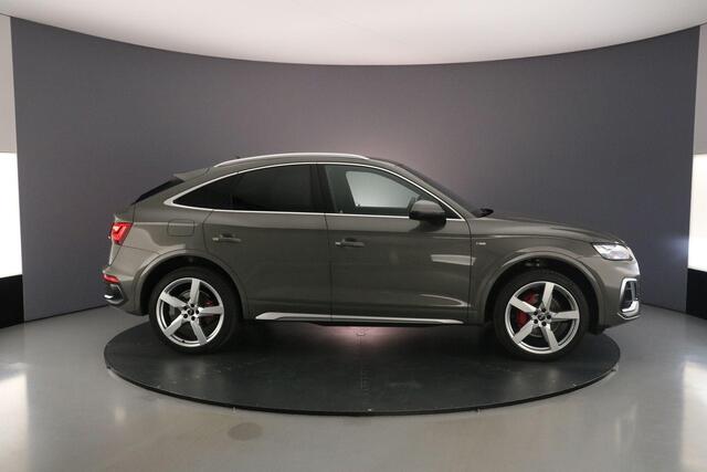 Audi Q5 Sportback 50 TFSI e S edition Competition | Trekhaak | Apple/Android Play | Adaptive Cruise | Matrix | Head-up | City-pakket | Tour pakket | Stoelen-pakket |