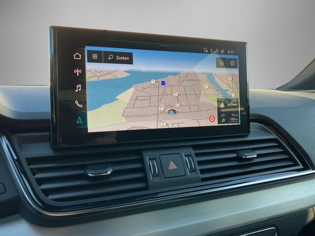 Audi Q5 50TFSIe 220kW/299PK S Line · Panoramadak · Camera + Parkeersensoren · Apple/Android Car Play