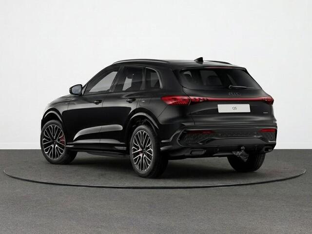 Audi Q5 S edition Competition e-hybrid 367 pk | MMI experience plus met B&O | Trekhaak, elektr. wegklapbaar | Panorama-glasdak | MMI bijrijdersdisplay |