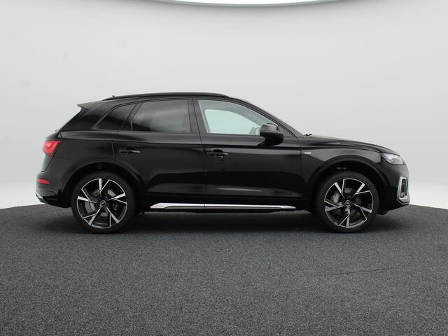 Audi Q5 55 TFSi e 367 Pk S Line Competition | Stoelverwarming | Camera | Adaptive cruise | Climatronic | CarPlay | Matrix LED | 21 Inch | 65.549 Km !!