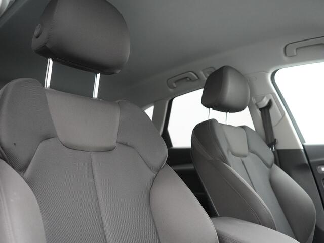 Audi Q5 50 TFSI e Quattro S edition PHEV 300pk Dealer O.H. | Trekhaak Af Fabriek | Sportstoelen Verwarmd | Keyless | 20"L.M | Apple Carplay | Virtual Cockpit | Navigatie | DAB | Plug In Hybrid |