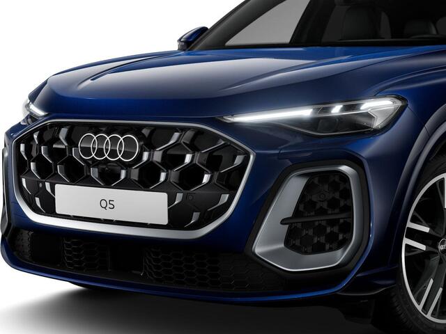 Audi Q5 S edition (B10) e-hybrid 220 kW / 299 PK SUV 7 ve | Direct Leverbaar | Panoramadak | Lederen Bekleding | Matrix | Trekhaak |