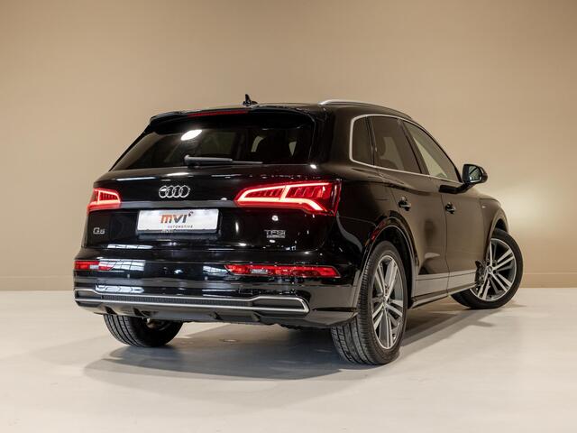 Audi Q5 2.0 TFSI quattro Sport / 252pk / Apple carplay / Stoelverwarming / Adaptieve cruise control /
