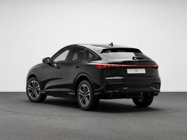 Audi Q5 Sportback S edition e-hybrid 299 pk | Techniekpakket plus | Panorama-glasdak | Adaptieve luchtvering | Optiekpakket zwart-glanzend |