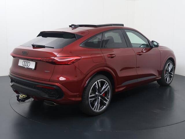 Audi Q5 Sportback 2.0 TFSI e-hybrid quattro S edition Competition Panoramadak | Privacy Glass | Trekhaak | 21" LMV | Elektrische stoelen met geheugen bestuurder | MMI Bijrijdersdisplay | Super Sportstoelen | Winterpakket | Ambiente lichtpakket Pro |