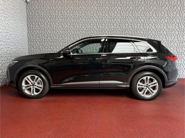 Audi Q5 2.0 TFSI E-HYBRID QUATTRO 300PK S-EDITION LEER PANO 360CAM TREKHAAK MATRIXX LED ELEK.STOEL.