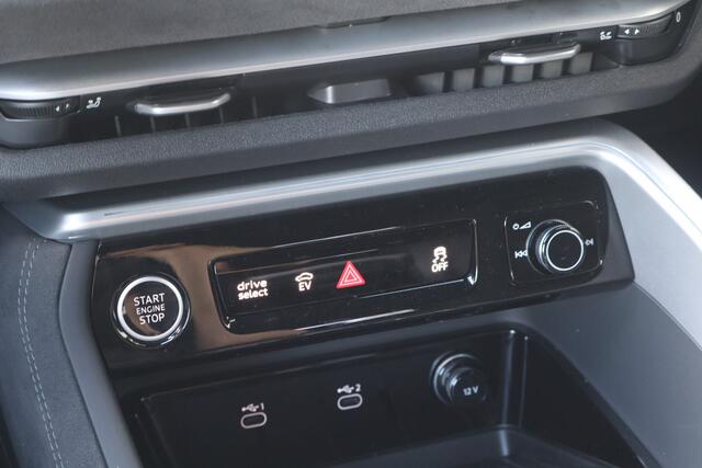 Audi Q5 Sportback 2.0 TFSI e-hybrid quattro S Competition Pano I S-Line stoelen I Elek.Stoelen