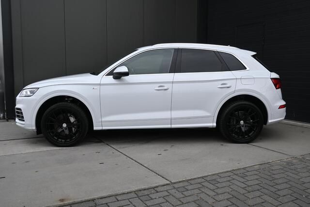 Audi Q5 50 TFSI e quattro S edition | TREKHAAK | CAMERA | NAVI | CRUISE CONTROL | STOELVERWARMING | LEDER | CLIMATE CONTROL | PDC | LMV
