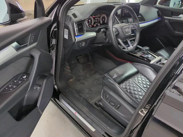 Audi Q5 Sportback 50 TFSI e S edition S-Line | Luchtvering | RS Seats | Stoelverwarming | Ambiance Verlichting | Camera | Cruise Control | Navigatie | Apple Carplay | Keyless | Trekhaak | Matrix LED |